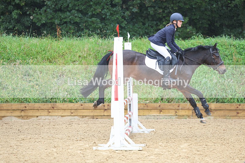 3E7A9015 - Class 4: Pony British Novice/80cm open