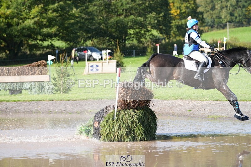 251024A-120315-08602 - B-108-Zoe.Boyles