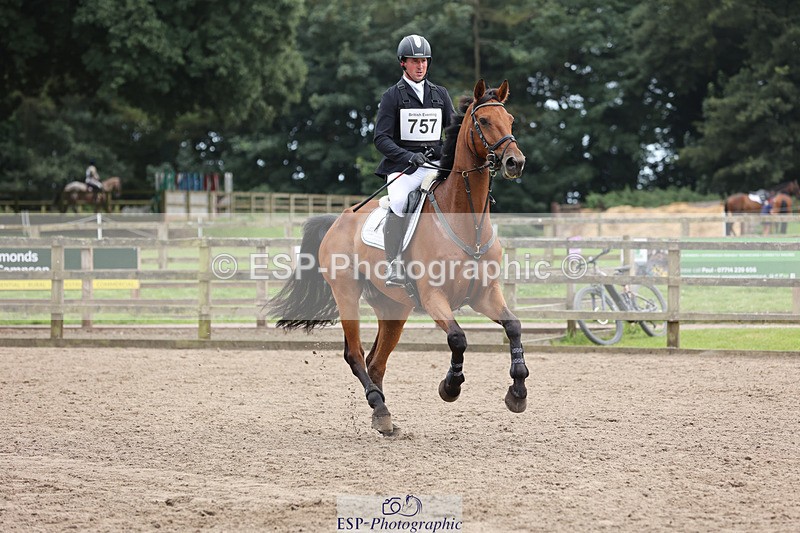 240804-162910-16884 - 757-David_Doel-CHARLIE_FOXTROT