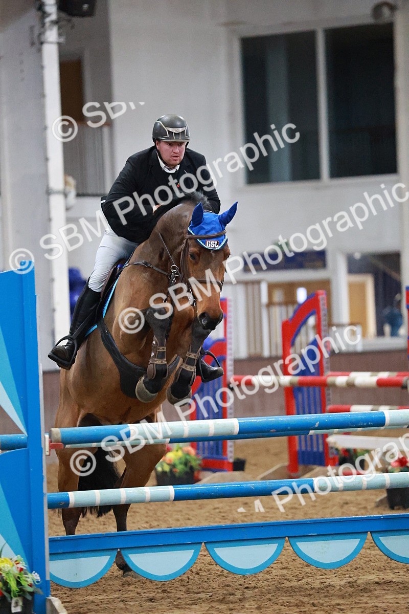 SBM_004611 - Class 17 - Senior Newcomers - 1.10m