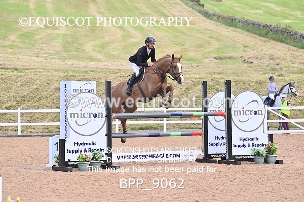 BPP_9062 - CLASS 21 SAT Redpost Equestrian Senior Foxhunter/1.20m Open