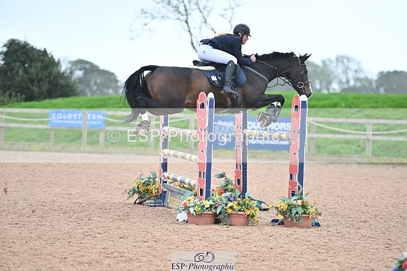 231013A-151147-02945 - Cls 9 Foxhunter & 1.20m Open
