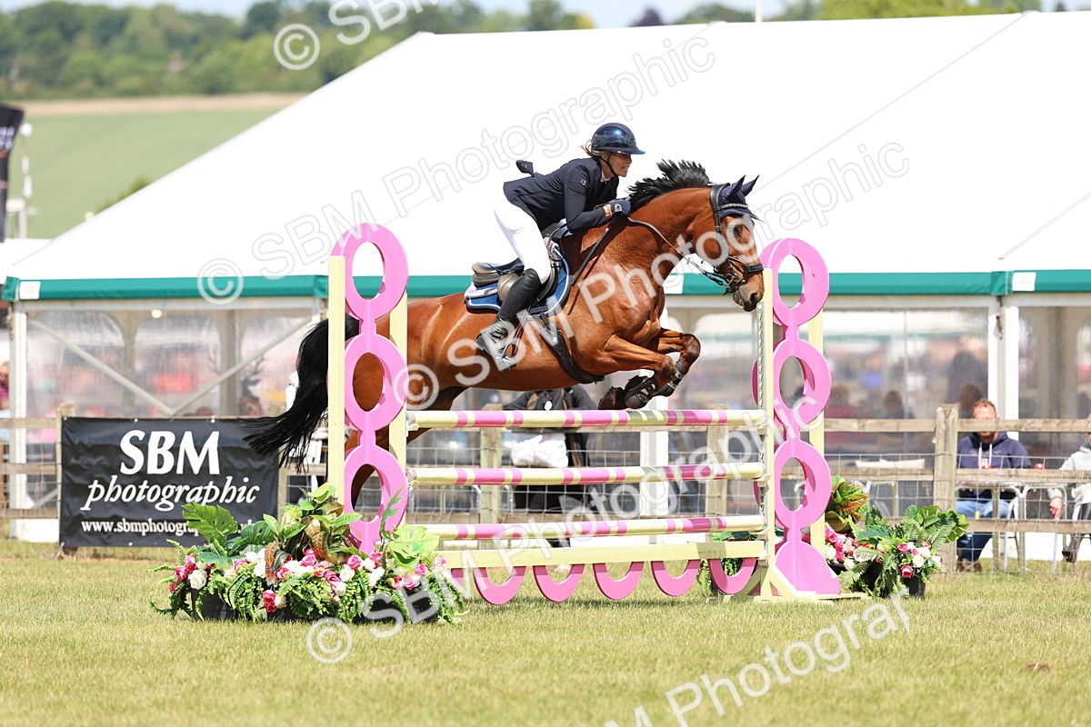 SBM_15627 - Class 207 - Senior 1.15m Open