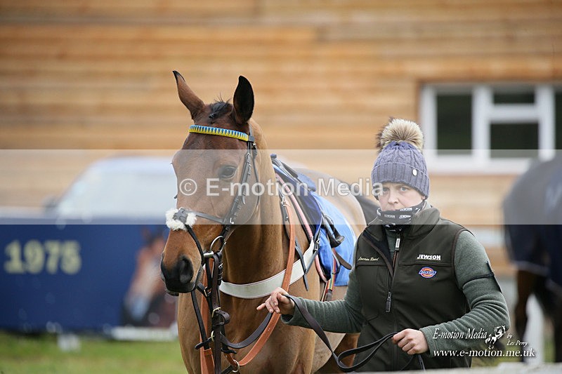 PtP 121221 136 - Barbury International Point-to-Point 112/12/2021