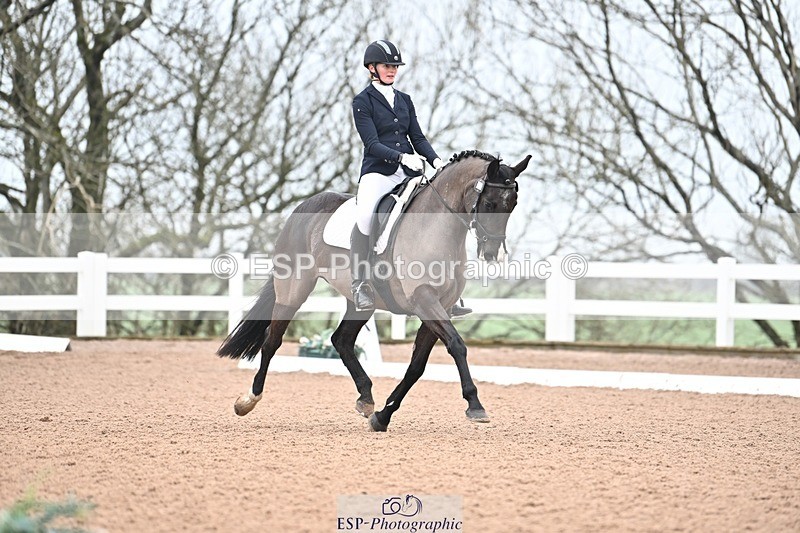 250216-100352-04549 - 120-saska.ingham-Fantasma