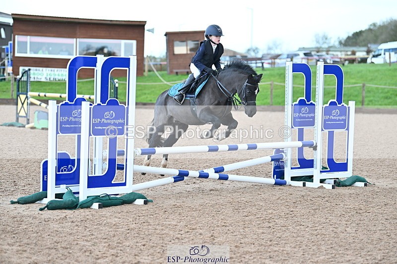 231029A-101500-02659 - 70cm Club and Schools