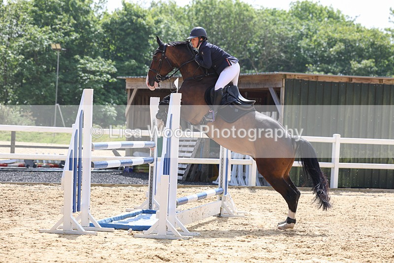 3E7A1055 - Class 13: Senior Newcomers/1.10m open