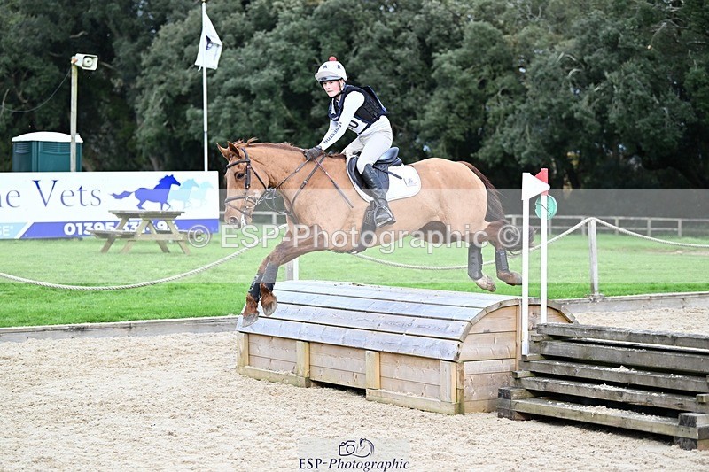 241117-134303-04257 - Cls 3 90-95cm 13.00 to 14.00