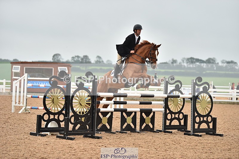 231011A-142906-00713 - Cls 5 Foxhunter & 1.20m Open