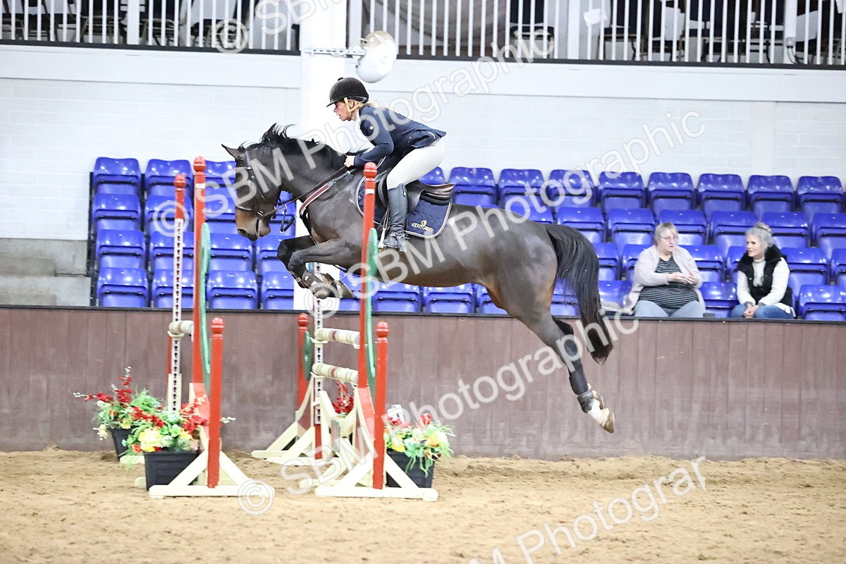 SBM_002081 - Class 4 - Senior Newcomers - 1.10m Open