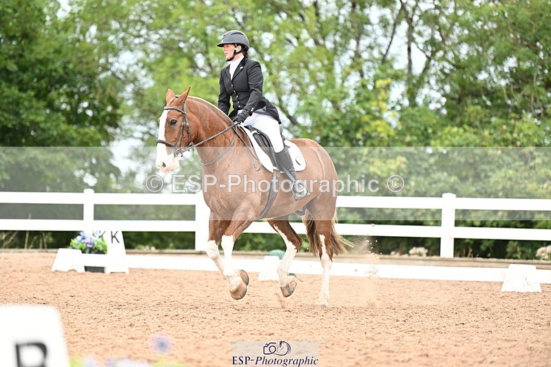 240817A-143654-09498 - 140-Kirsty.Clackworthy-Stitch.1