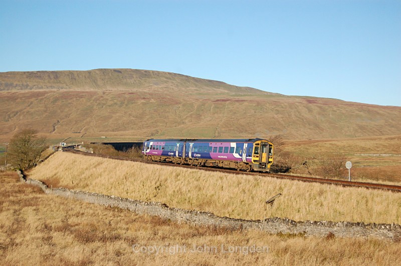 3.12.14 - 158815 08.53 Carlisle - Leeds, Ribblehead - Ribblehead