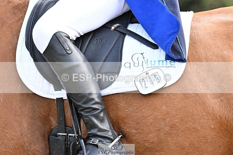 251023A-141210-05180 - C-245-Freddie.Carden