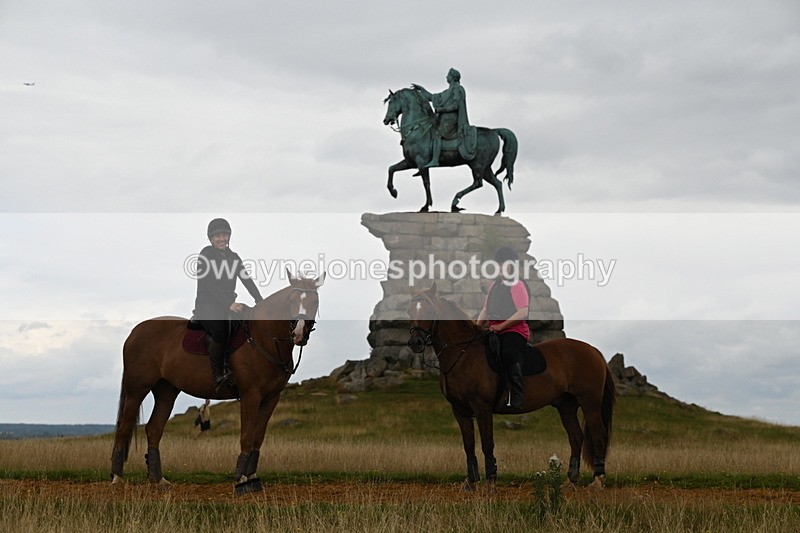 DSC_7449 - Time at Statue 13:16 to 13:52