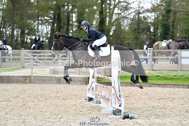 240324-123143-02576 - Cls 9 Snr 1.05m Open