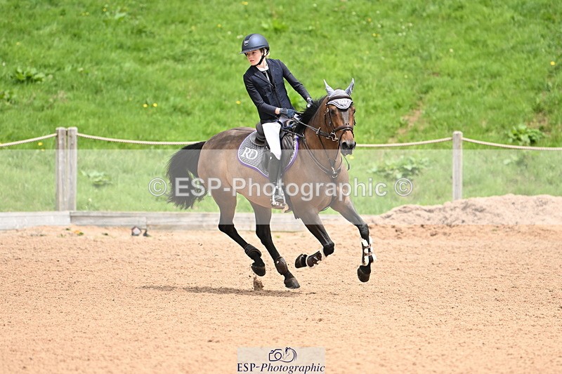 240630A-131107-13585 - Cls 25 HOYS 138cm Qualifier