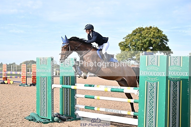 251001-134705-00391 - Cls 4 Newcomers and 1.10m Open