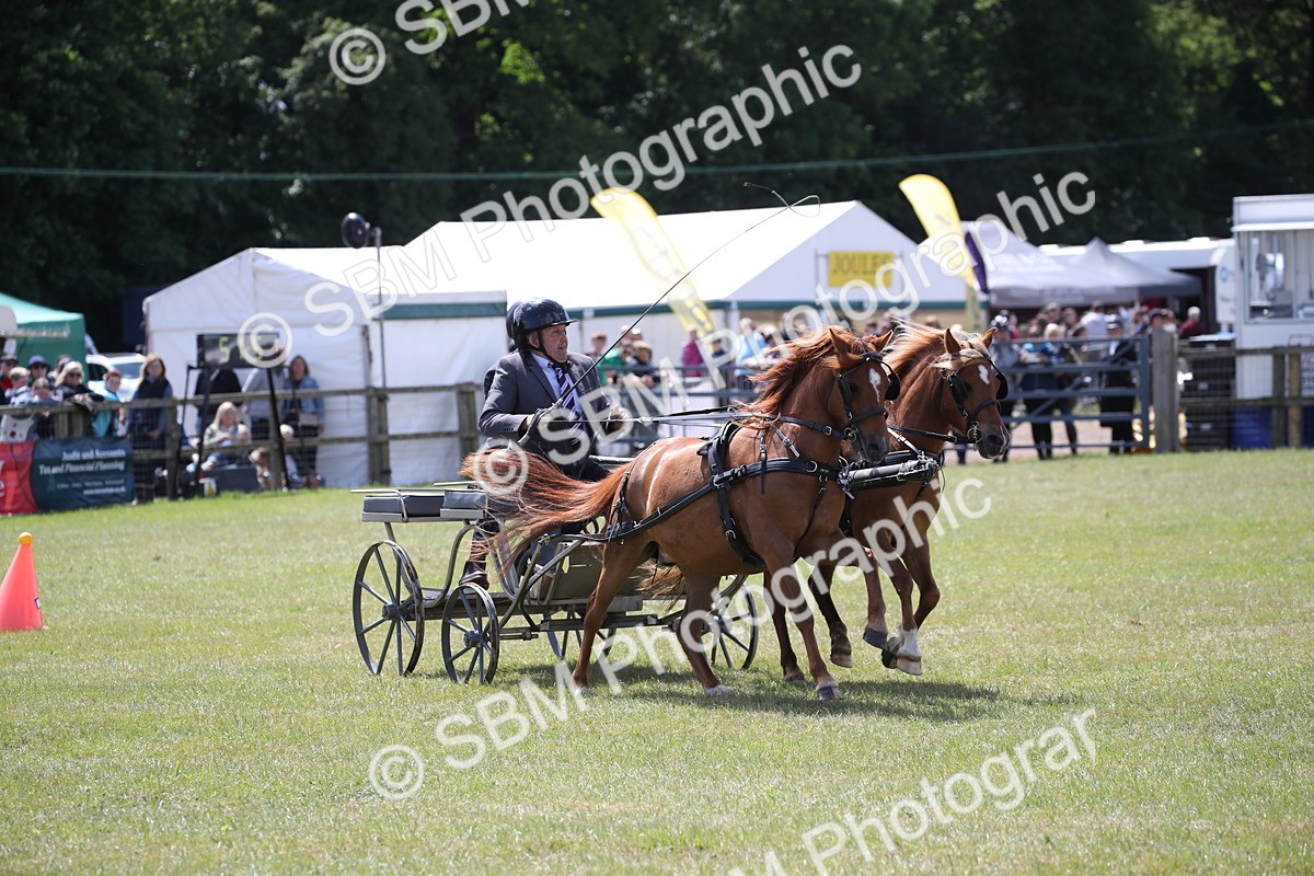 SBM_15337 - Class 90 - Scurry 122cm and Under