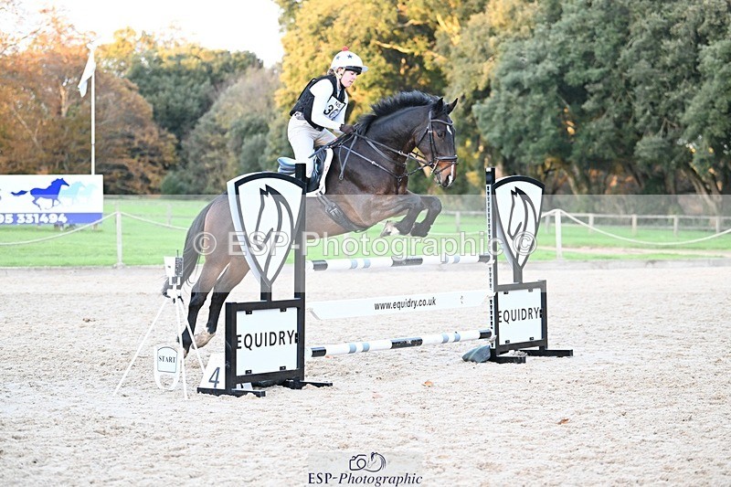 241117-155946-04960 - Cls 4 100-105cm