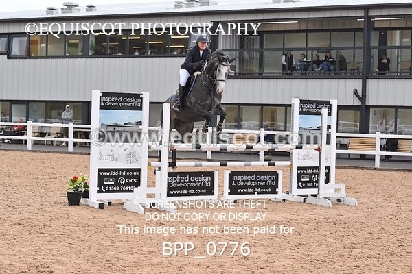 BPP_0776 - CLASS 29 SUN GFS Saddles Senior Newcomers/1.10m Open