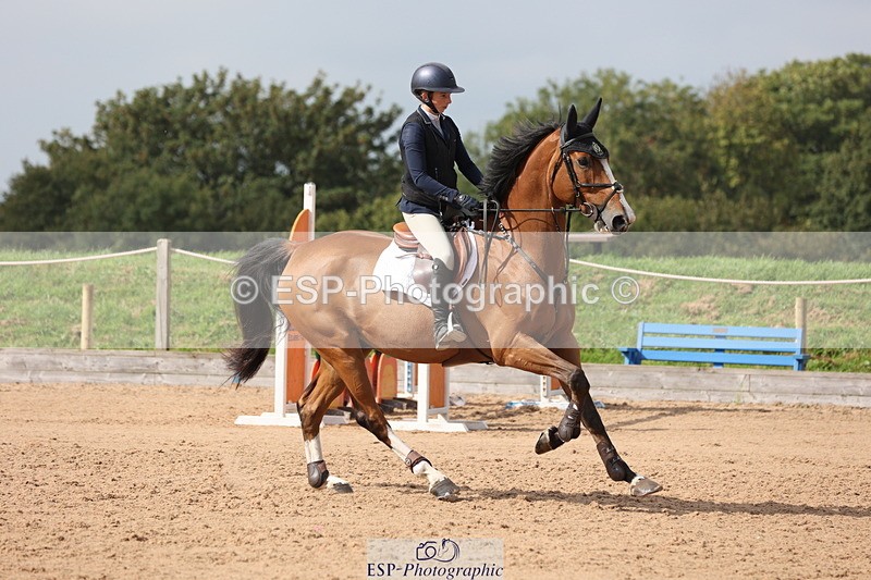 230915A-114148-01842 - Cls 2 Snr Foxhunter