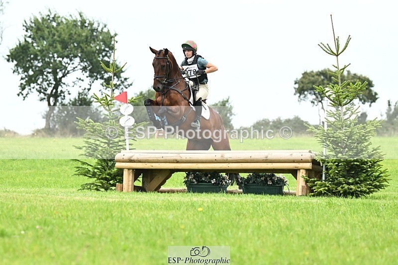 240831A-141018-03652 - 278-Georgina.Ewell-BUSY.DAY