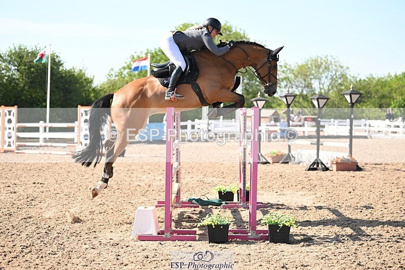 250510-164730-12217 - Cls 25 Snr Newcomers