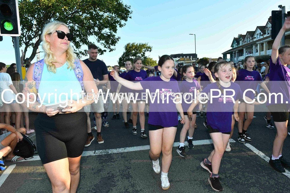 SH4_3473 - Carnival Procession.