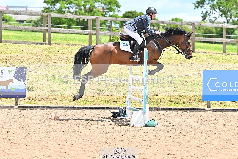 240608A-131044-02493 - Cls 4 Snr Newcomers and 1.10m Open