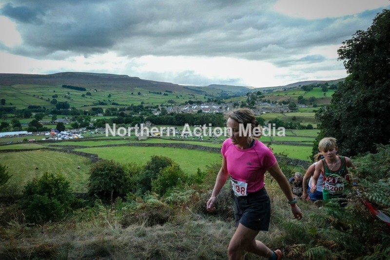 DSCF5168 - Reeth Fell race seniors