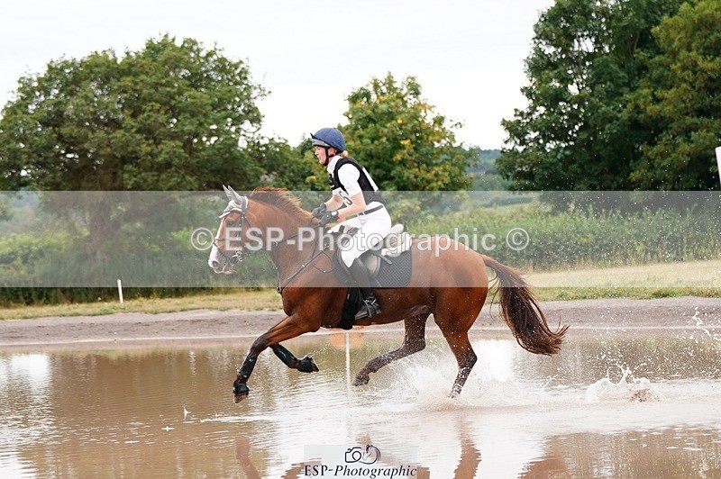 250803A-104404-10325 - L-505-Lauren.Hancock-KNOCKMULLEN.CREGGANEMPEROR