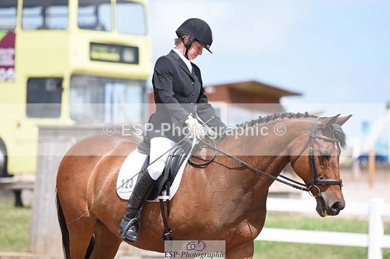 230702A-143952-10561 - Cls 5,6+7 Novice 27+30, Elementary 44