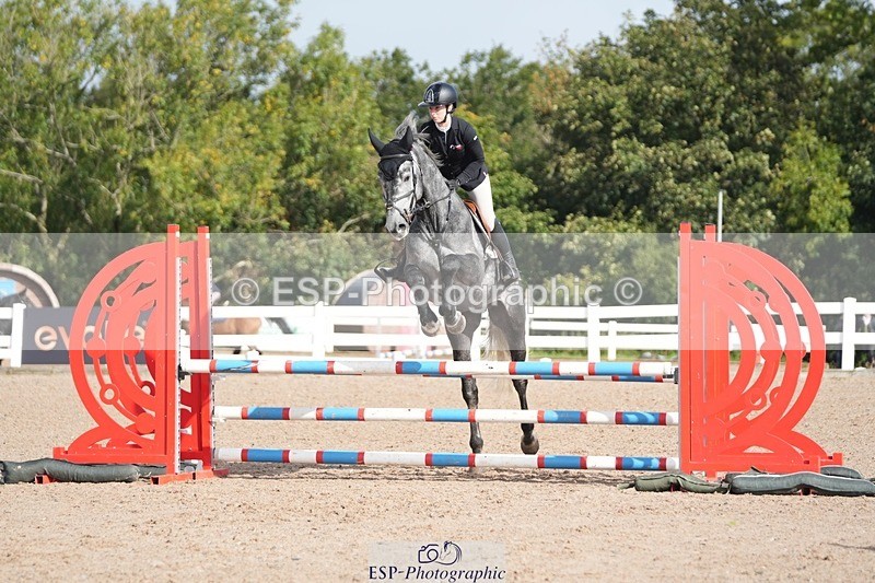 250911-101902-00179 - Cls 9 Snr British Novice and 90cm Open