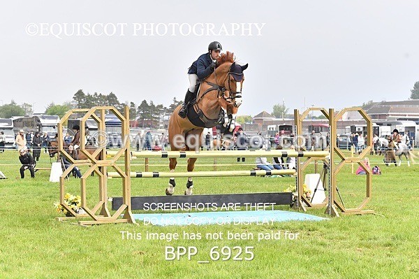 BPP_6925 - CLASS 3 RHS Fox Champ Qual (1.20m)