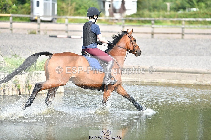 230817-104954-02712 - Abbie's 2nd Group - Arena