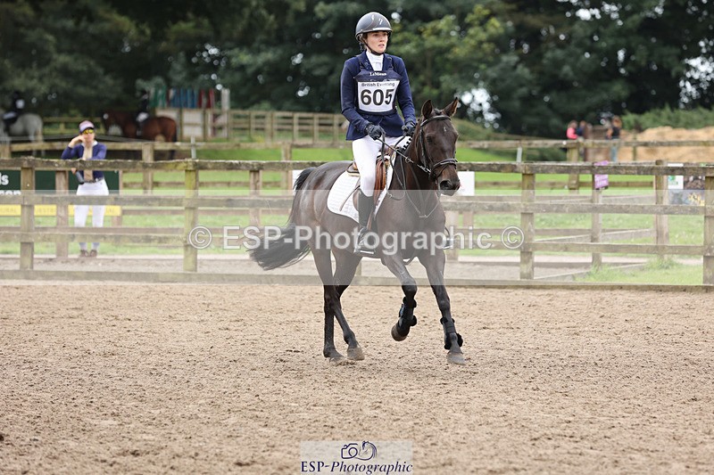 240804-143450-15959 - 605-Xanthe_Baylis-TULLIBARDS_HERSELF