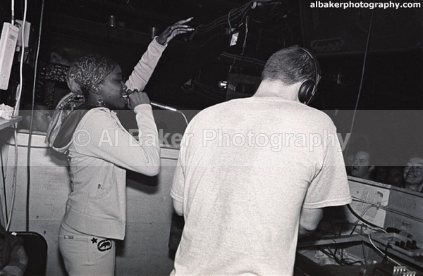 02 estelle mr thing - Friends & Family @ music box mcr 20.09.03