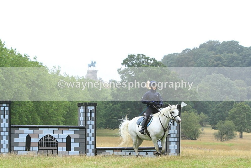 IMF_1571 - Time at Castle Jump 09:18 to 10:15