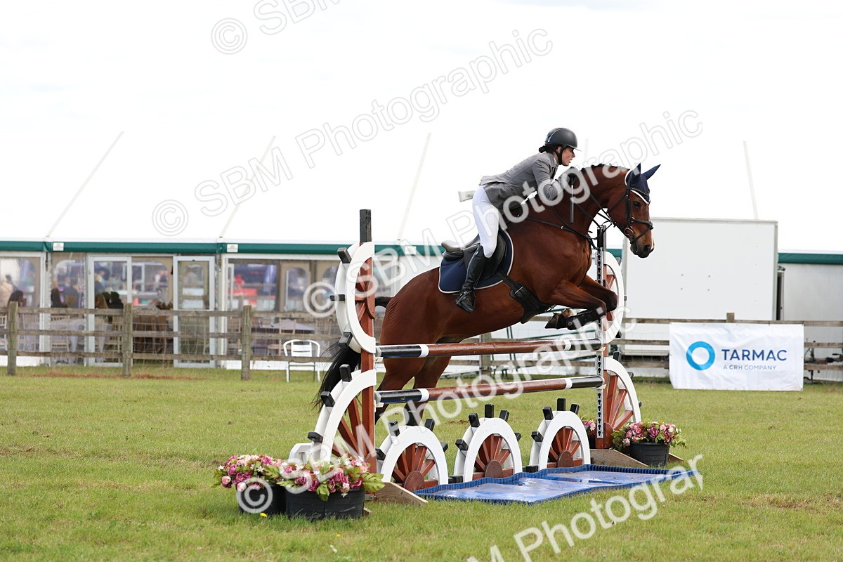 SBM_13795 - Class 206 - Senior Newcomers - 1.10m Open