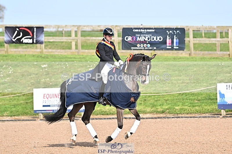 250404-155741-07313 - Cls 7 FEI Inter I Presentations