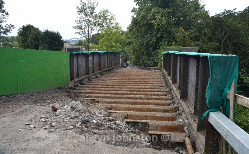 PLUMTREE - WAVERLEY LINE 2012-2015