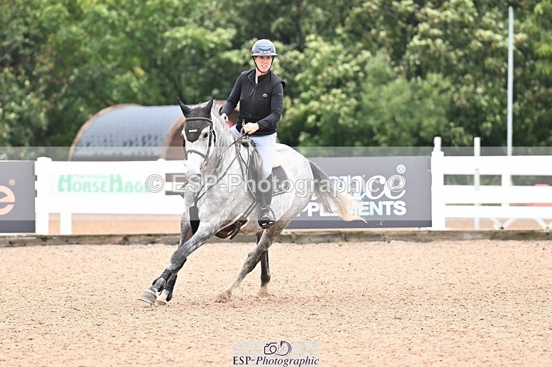 250917-104257-00125 - Cls 1 British Novice and 90cm Open