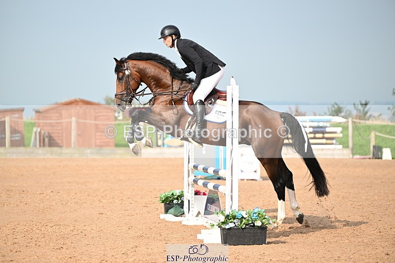 240801A-091519-00968 - Cls 1 British Novice and 90cm Open