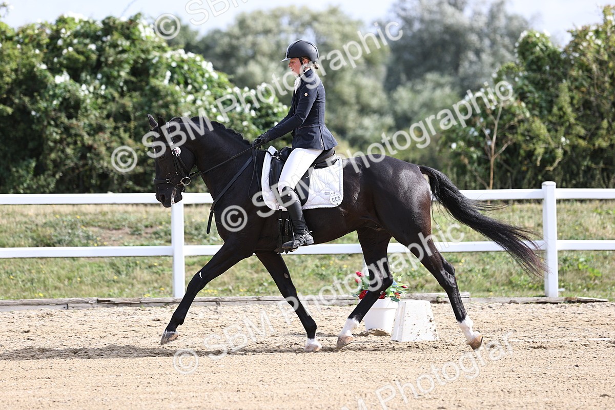 SBM_015415 - Class 14 - Novice 23 - 9.05-10.08