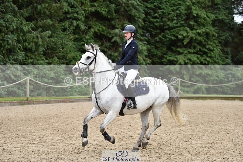 240802-112026-02664 - 90cm Round 1