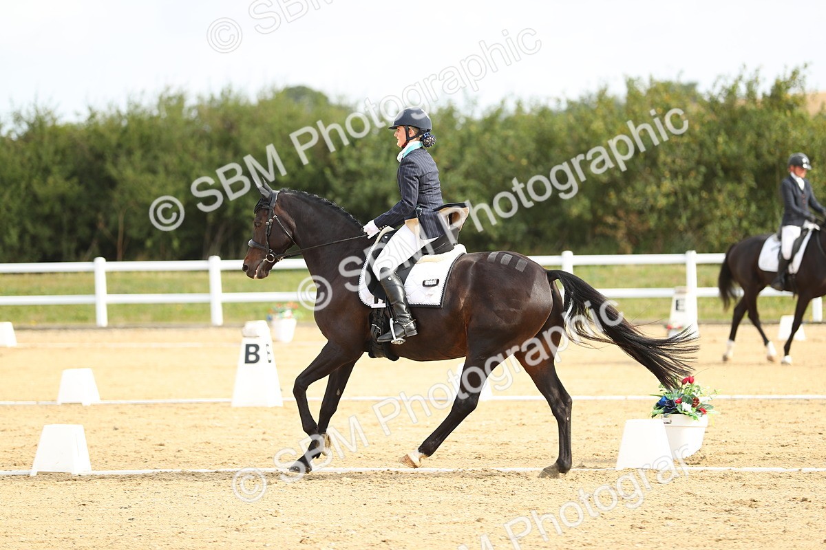 SBM_015535 - Class 13 - Novice 23 - 9.54-11.04