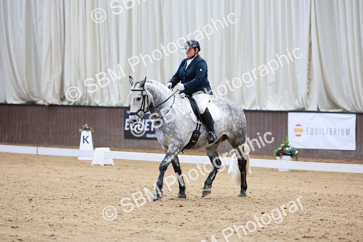 SBM_007093 - Class 6b - Novice 6 - 8.56-9.24