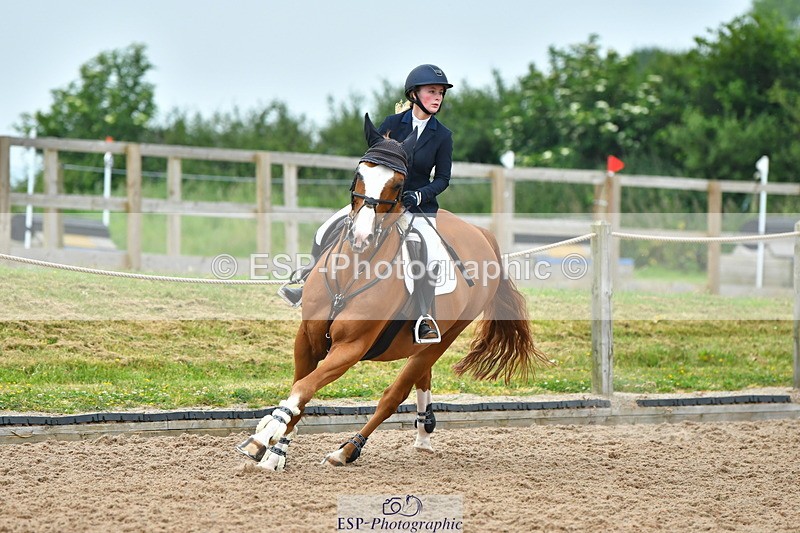 230610A-133949-03570 - Cls 16 Foxhunter