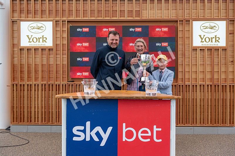 130626-Race 3-Gregory-1853 - Race 3 15.00pm Sky Bet Race To The Ebor Grand Cup Stakes