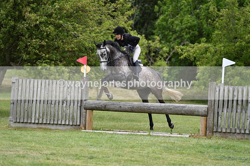 WJ5_3482 - Class 5 80cm Pairs